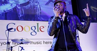 Google gets its groove on with music search